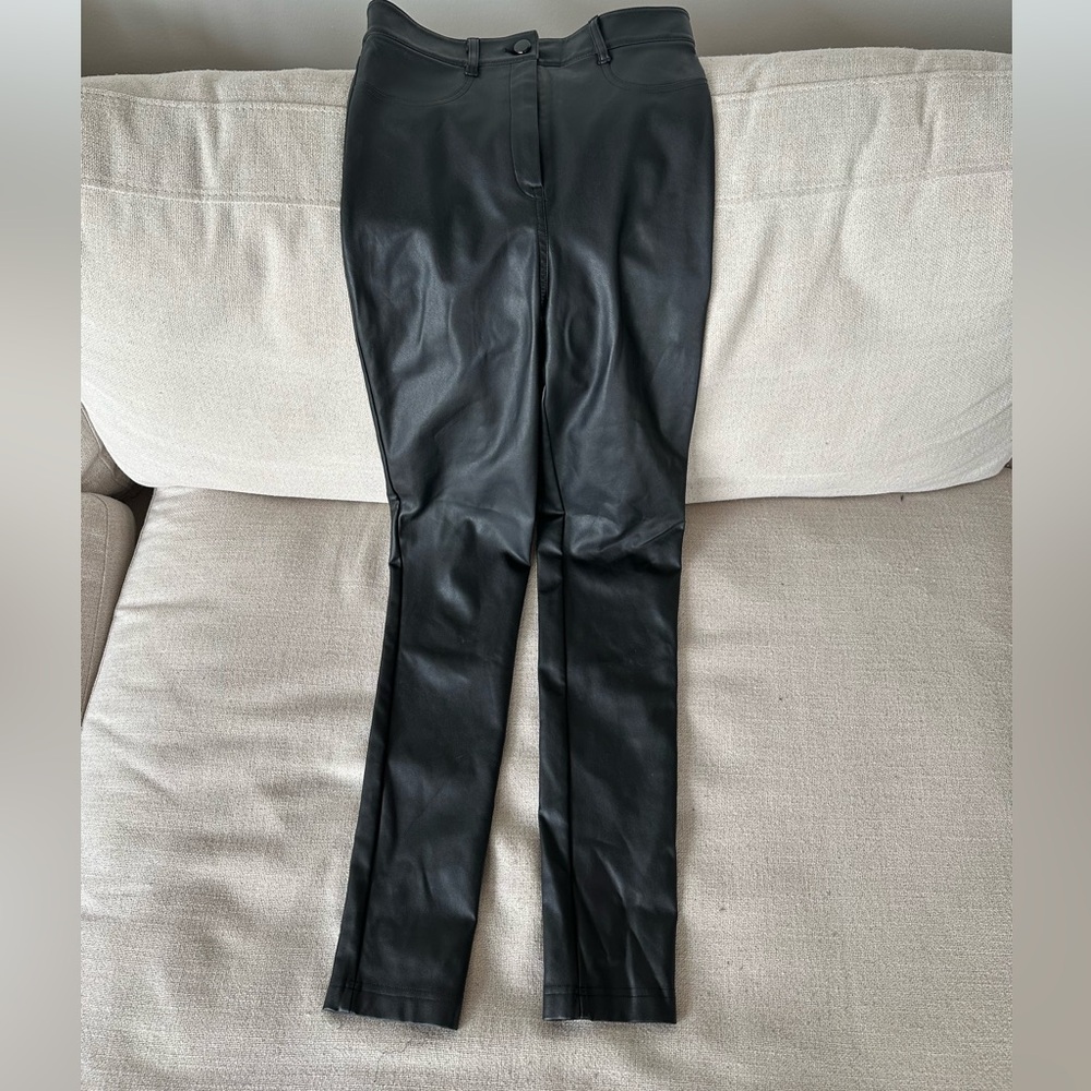 Karen Millen Black Faux Leather Legging W/Front Button Closure